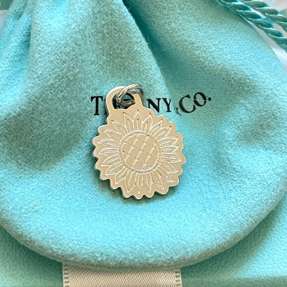 Tiffany & Co. Silver Sunflower Charm Pendant from Japan Go Women 2020 - Picture 4 of 10